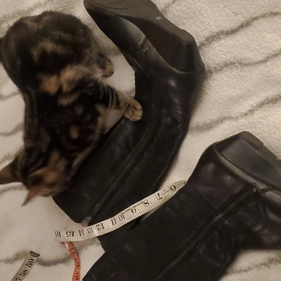 DKNYC BLACK LEATHER BOOTS - Picture 10 of 15